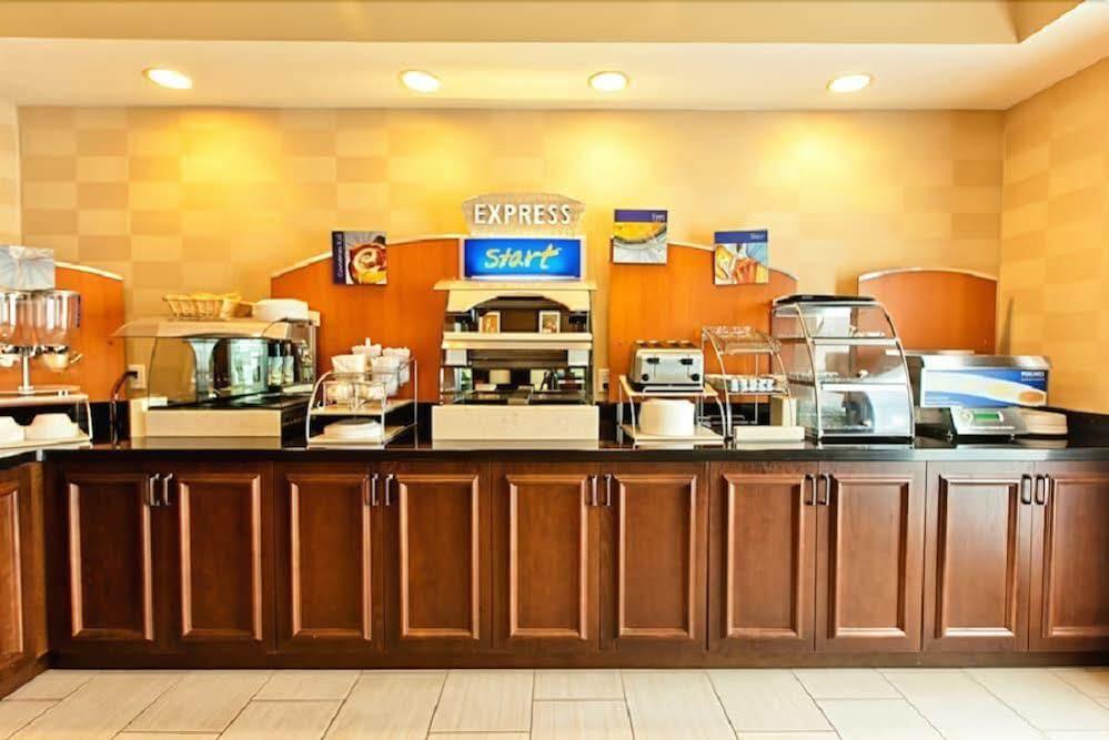 Holiday Inn Express Bothell By Ihg Zewnętrze zdjęcie
